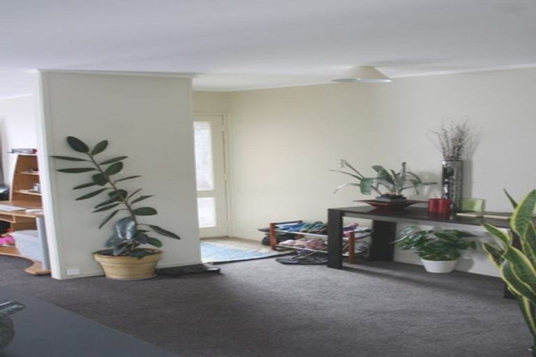 Photo of property in 337 Swanson Road, Ranui, Auckland, 0612