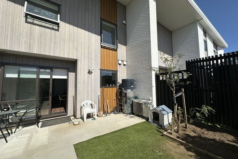 Photo of property in 32 Vasi Drive, Hobsonville, Auckland, 0616