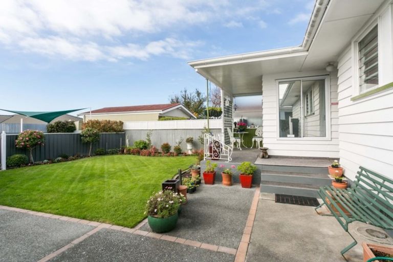 Photo of property in 711 Ballantyne Street, Frimley, Hastings, 4120