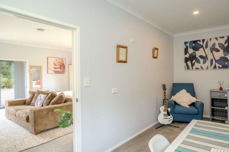 Photo of property in 244 Waimate North Road, Kerikeri, 0293