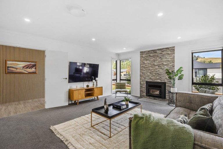 Photo of property in 1 Glenimrie Close, Mosgiel, 9024