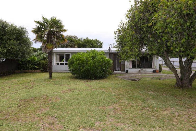 Photo of property in 506 Main North Road, Bay View, Napier, 4104