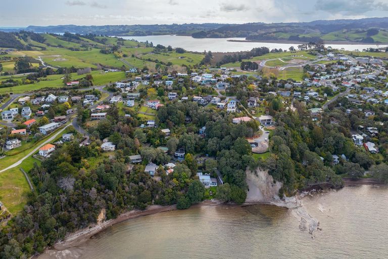 Photo of property in 38 Ferndale Drive, Snells Beach, 0920