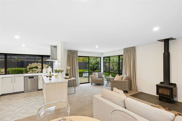 Photo of property in 2/14 Lascelles Street, Saint Martins, Christchurch, 8022