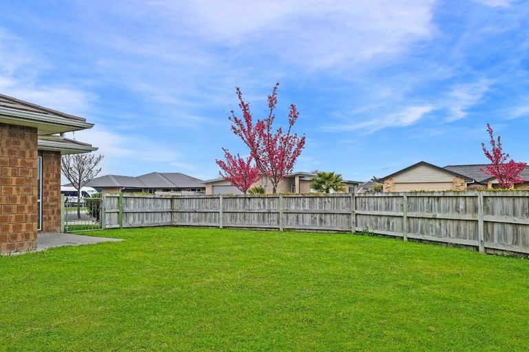 Photo of property in 2 Foxbury Court, Rototuna North, Hamilton, 3210