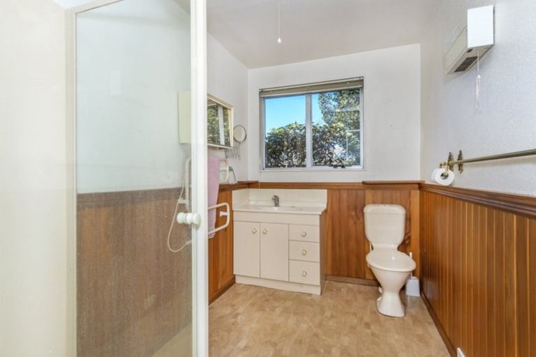 Photo of property in 140 Fisher Avenue, Beckenham, Christchurch, 8023