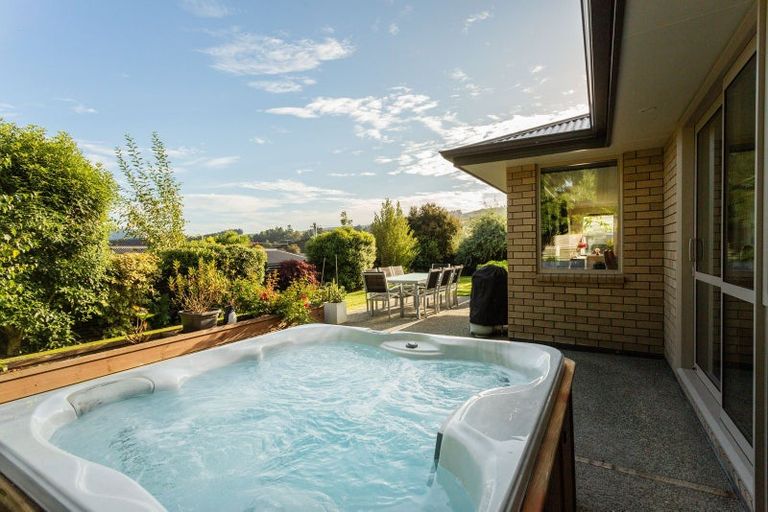 Photo of property in 14 Magazine Road, Mosgiel, 9092