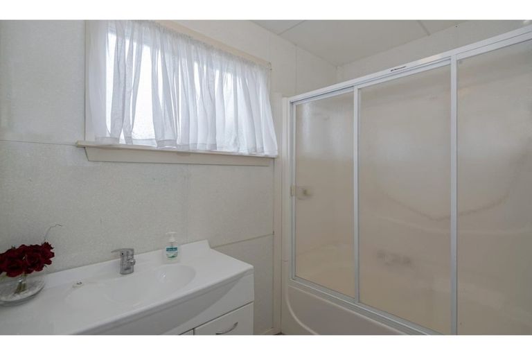 Photo of property in 20 Whitehall Street, Mairehau, Christchurch, 8013