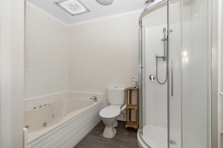 Photo of property in 21 Te Anau Place, Glenview, Hamilton, 3206