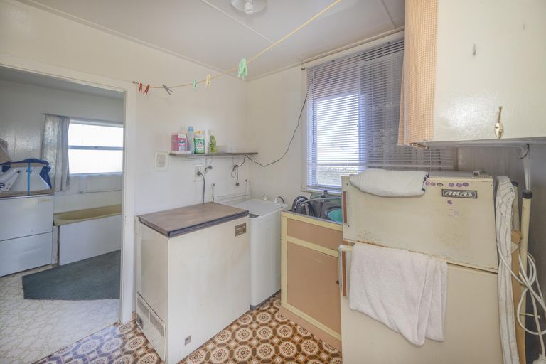 Photo of property in 37 Barr Street, Waitaki Bridge, Oamaru, 9493