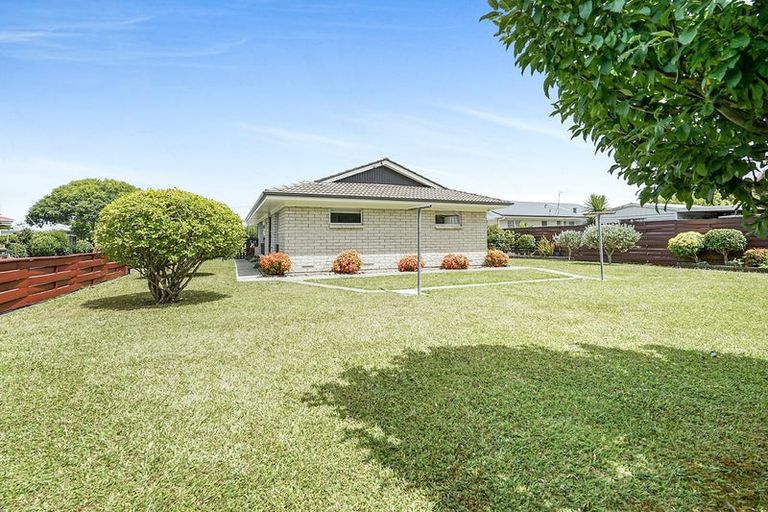 Photo of property in 1126b Heaphy Terrace, Fairfield, Hamilton, 3214