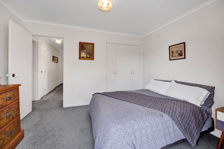 Photo of property in 20 Sackville Street, Fitzroy, New Plymouth, 4312