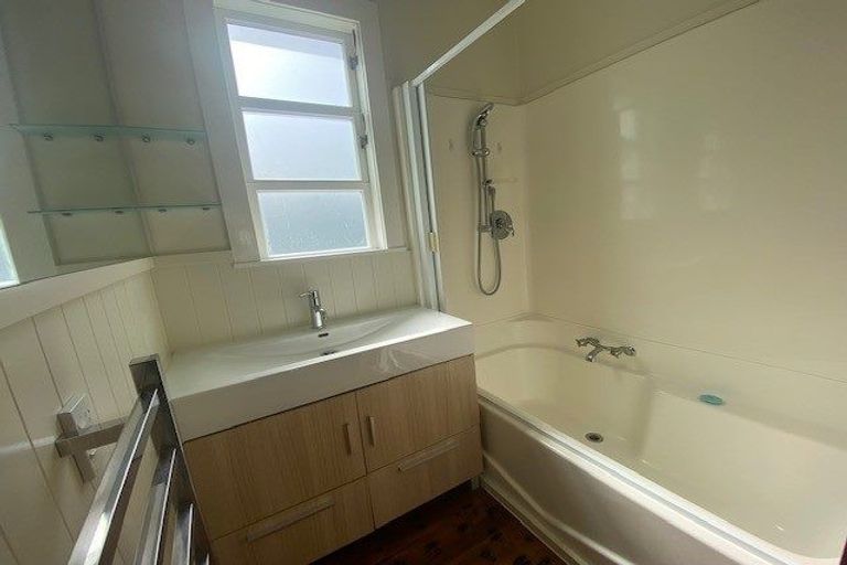 Photo of property in 61 Puriri Street, Woburn, Lower Hutt, 5010