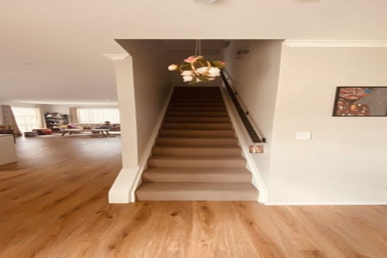 Photo of property in 20 Samuel Cassidy Avenue, Swanson, Auckland, 0614