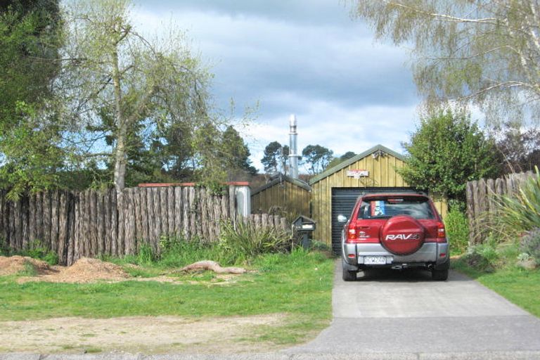Photo of property in 35 Motutahae Street, Taupo, 3330
