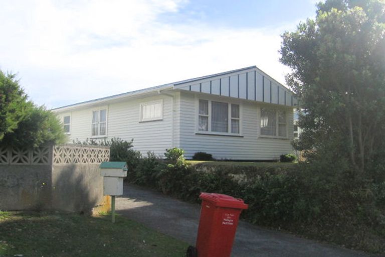 Photo of property in 84 Arawhata Street, Ranui, Porirua, 5024