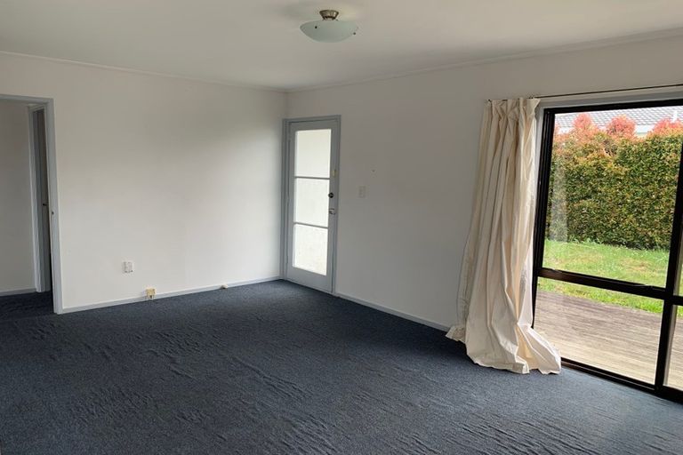 Photo of property in 34 Taitimu Drive, Weymouth, Auckland, 2103