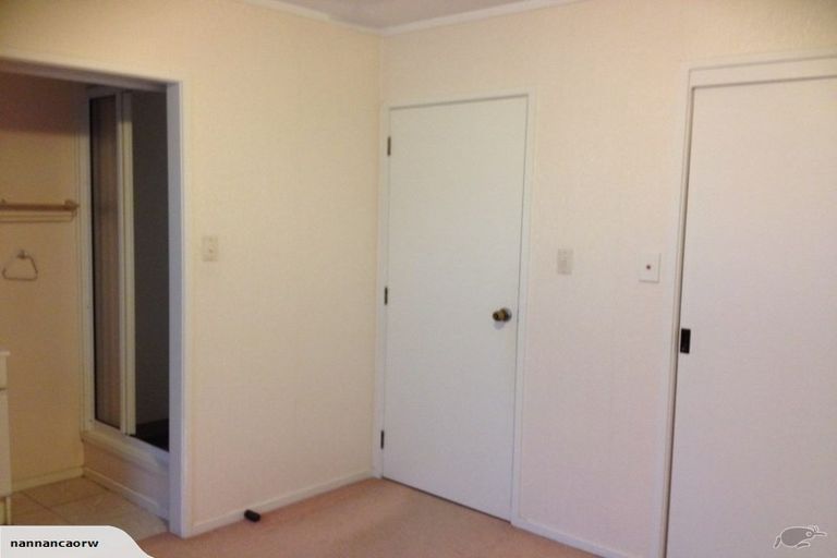 Photo of property in 24 Dianne Louise Drive, Half Moon Bay, Auckland, 2012