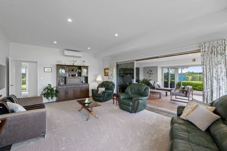 Photo of property in 1/456 Curraghs Road, West Melton, Christchurch, 7676