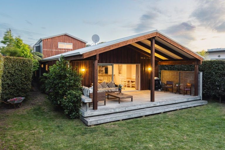 Photo of property in 25 Grove Avenue, Mount Maunganui, 3116