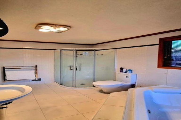 Photo of property in 44b Victoria Road, New Plymouth, 4310