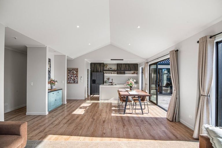 Photo of property in 51 Les Wakefield Road, Mapua, 7005