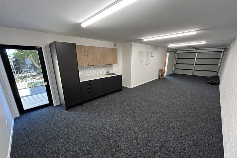 Photo of property in 2/6 Princess Street, Waitara, 4320