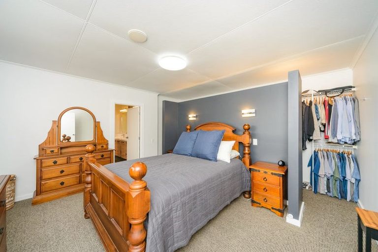 Photo of property in 2 Beau Lane, Feilding, 4702