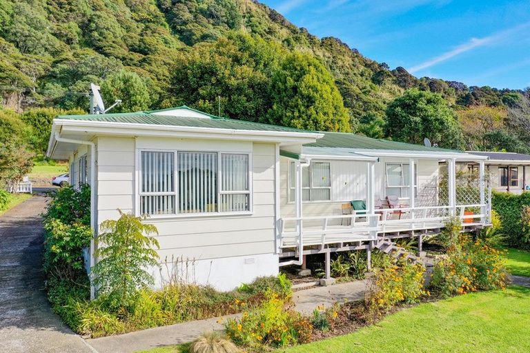 Photo of property in 82 Pakeha Street, Matata, Whakatane, 3194