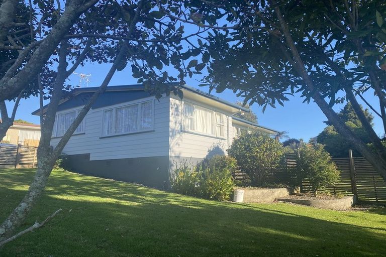 Photo of property in 48 Stafford Street, Waitara, 4320