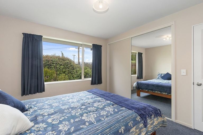 Photo of property in 27 Mataroa Place, Parklands, Christchurch, 8083