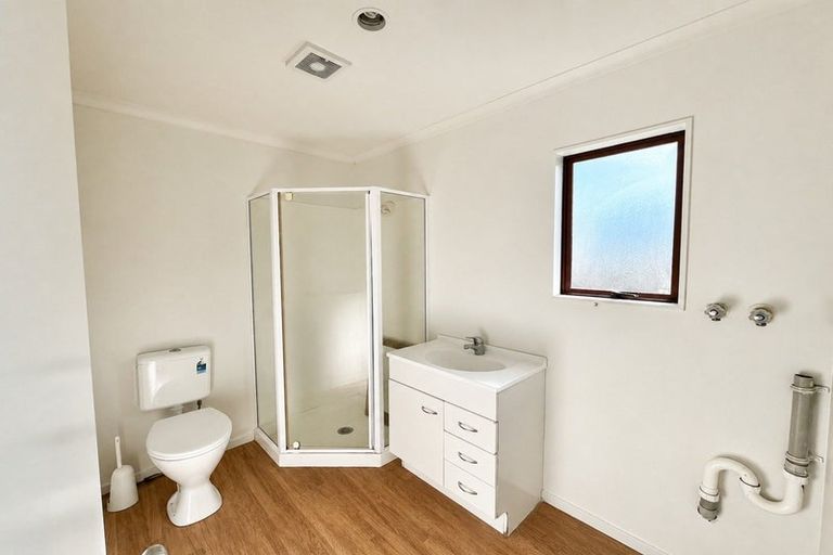 Photo of property in 18 Neems Place, Manurewa, Auckland, 2102