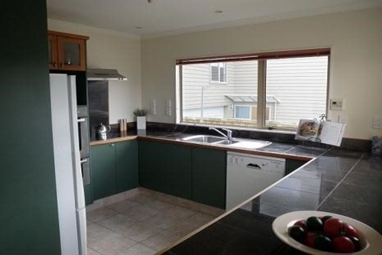 Photo of property in 55 Downing Street, Crofton Downs, Wellington, 6035