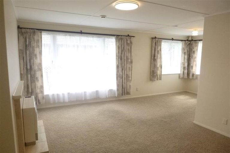 Photo of property in 22 Chittick Street, Stokes Valley, Lower Hutt, 5019