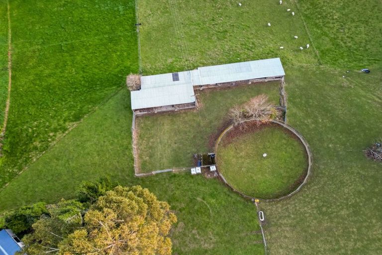 Photo of property in 611 Longridge Road, Longridge North, Gore, 9776