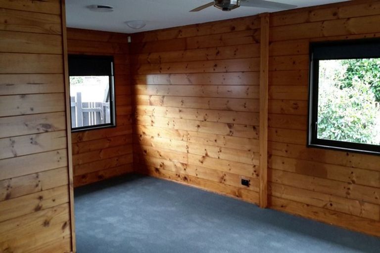 Photo of property in 1/70 Carnoustie Drive, Wattle Downs, Auckland, 2103