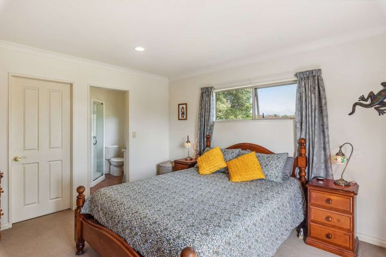 Photo of property in 68b Papaitonga Lake Road, Ohau, Levin, 5570