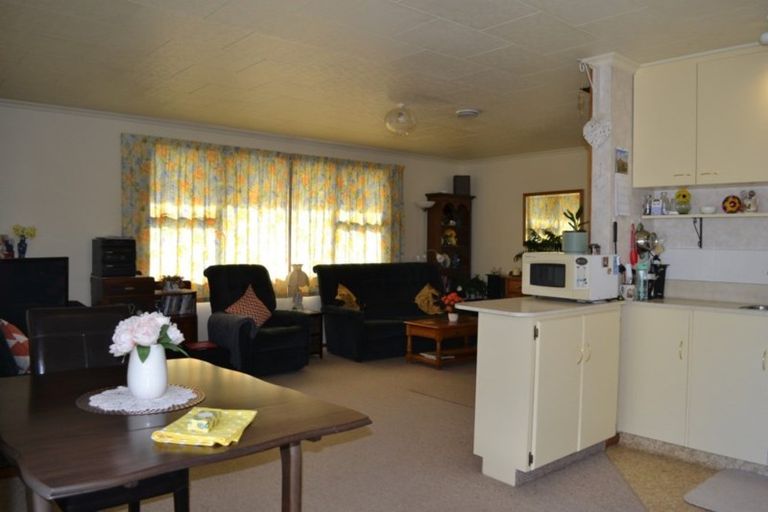 Photo of property in 42 Jessop Street, South Hill, Oamaru, 9400