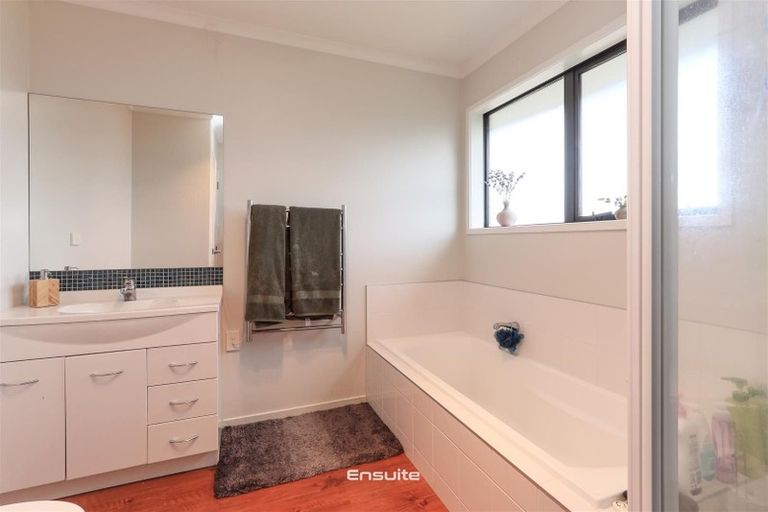 Photo of property in 11 Haumoana Street, Koutu, Rotorua, 3010