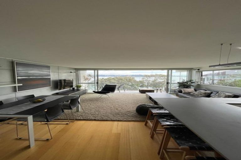 Photo of property in 5/57 Sarsfield Street, Herne Bay, Auckland, 1011