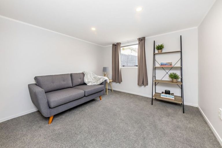 Photo of property in 21 Gilbert Road, Otara, Auckland, 2023