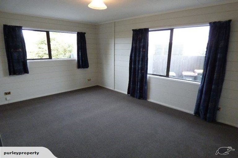 Photo of property in 2/17e Te Maru Place, Redwood, Christchurch, 8051