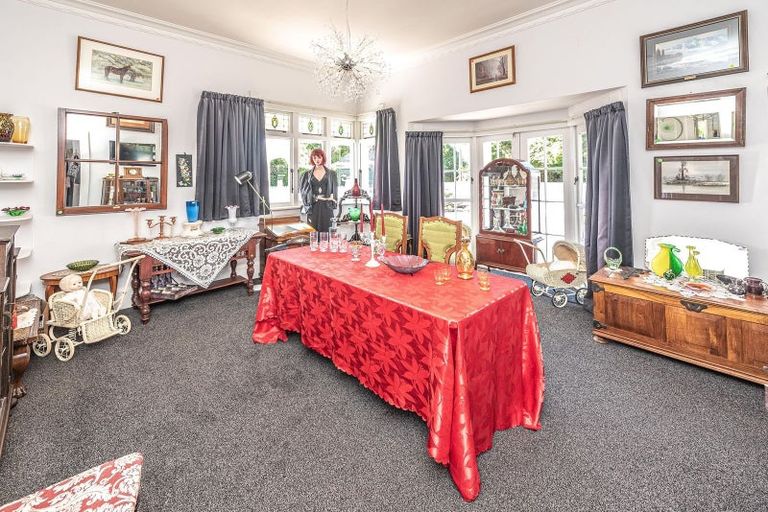 Photo of property in 9 Great North Road, Saint Johns Hill, Whanganui, 4501