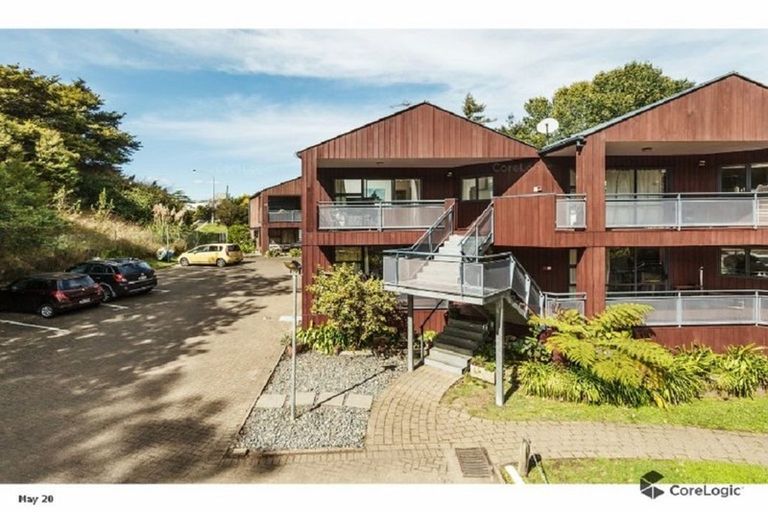 Photo of property in 13/3 The Avenue, Albany, Auckland, 0632