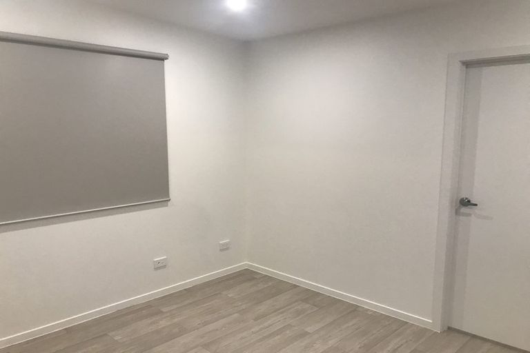 Photo of property in 7 Skyla Place, Massey, Auckland, 0614