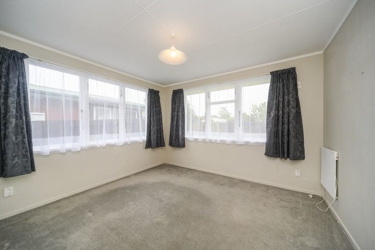 Photo of property in 79 Robinson Crescent, Westbrook, Palmerston North, 4412