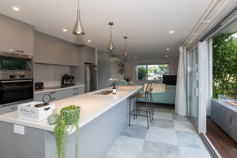 Photo of property in 41 Longreach Drive, Cooks Beach, Whitianga, 3591