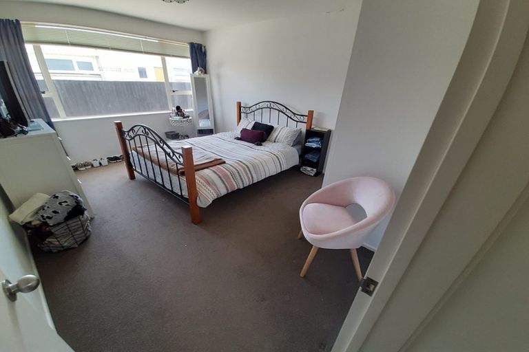 Photo of property in 1/25 Prestons Road, Redwood, Christchurch, 8051