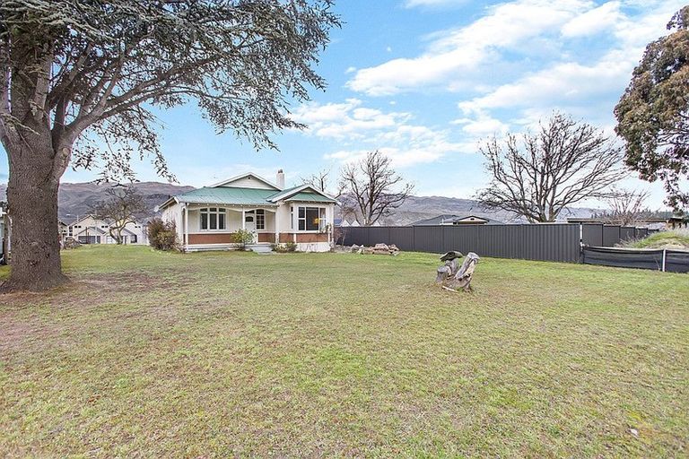 Photo of property in 710 Luggate-cromwell Road, Mount Pisa, Cromwell, 9383