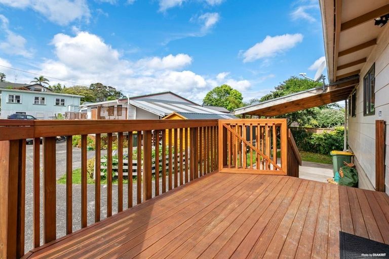 Photo of property in 41c Langton Road, Stanmore Bay, Whangaparaoa, 0932